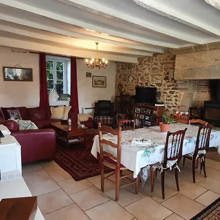 Couette-café Wisteria House *