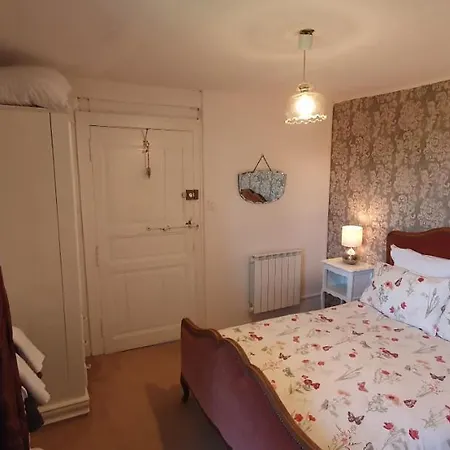 Bed & Breakfast Wisteria House Chanteloup (Deux-Sevres)