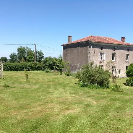 Wisteria House 3* Chanteloup (Deux-Sevres)