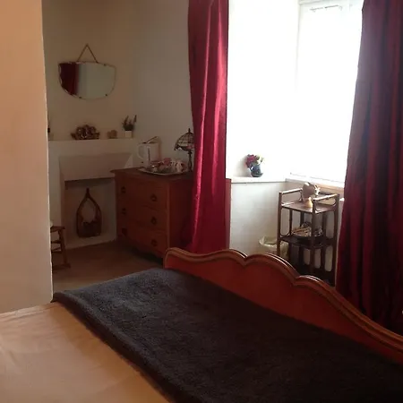 Wisteria House Отель типа 