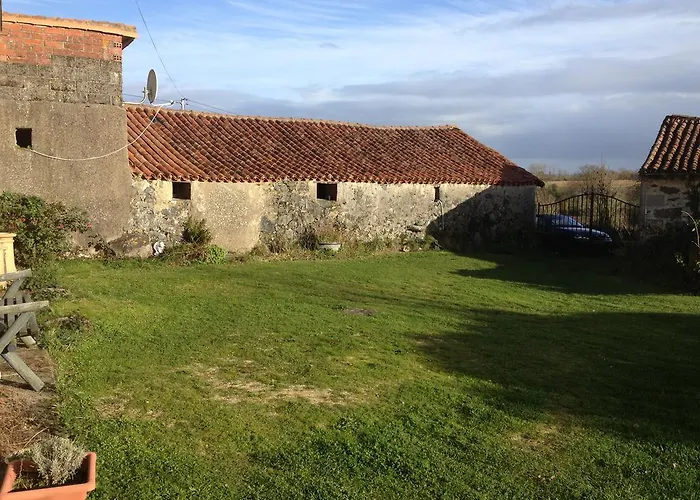 Bed & Breakfast Wisteria House 3*